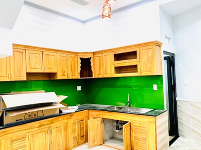 Bán Nhà Sổ Riêng Sân Xe Hơi có Hoàn Công Gần Bệnh Viện Tp. Dĩ An 3