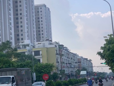 Thanh lý gấp lô đất gần phố trạm, dt 75m.mt5.5m, ô tô tránh, nở hậu, giá chỉ hơn 6 tỷ. 2