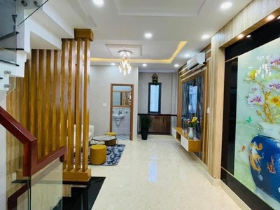 Cho thuê nhà trung kính cầu gíây, mt rộng gần 7m, hợp làm văn phòng 3