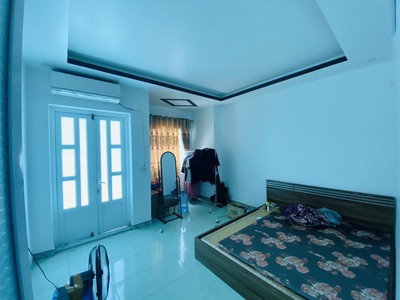 Cần bán GẤP nhà Mặt Đường Miếu Hai Xã 67mx3 tầng.Thuận Tiện Kinh Doanh 3