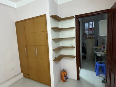 Chính chủ cần cho thuê 1 phòng tầng 3 số 19 ngõ 82/98 yên lãng, láng hạ. đống đa hn 3