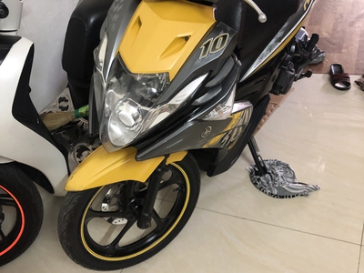 Bán nhanh xe novo FI chính chủ xám vàng 0