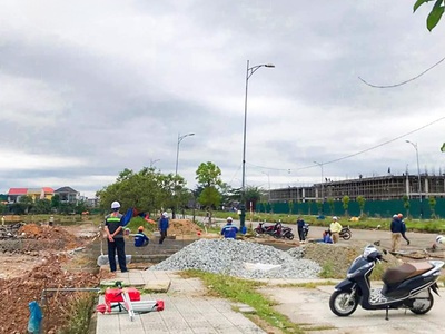 Bán gấp nhà cách AEON MALL 2p đi bộ 2