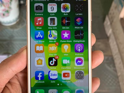 Bán iPhone 7 32GB Lock Lên Vỏ 8 Fun Chức Năng    Giá : 1tr8 1