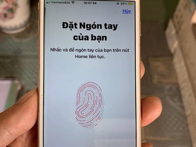 Bán iPhone 7 32GB Lock Lên Vỏ 8 Fun Chức Năng    Giá : 1tr8 3