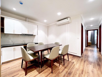 Bán căn hộ 65m2, 2 PN, hướng Đ-N chungs cư Eurowindow River Park 10