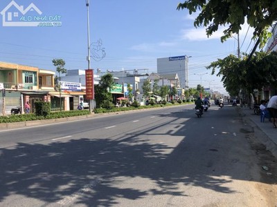 Bán gấp lô đất mặt tiền đường Hùng Vương 33m, giá sụp hầm chỉ 470 triệu  giá rẻ nhất thị trường 0