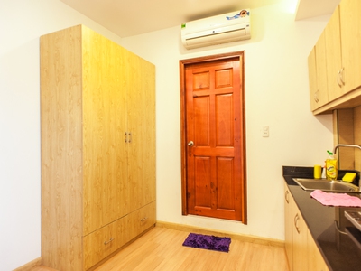 Căn hộ dịch vụ 183/20 Bến Vân Đồn, Phường 6, Quận 4 2