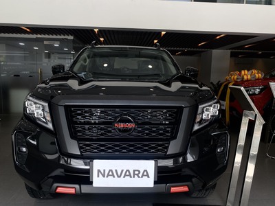 Nissan Navara 2022 - Giảm 50 phí trước bạ - tặng phụ kiện chính hãng 1