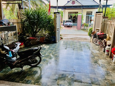 Gia đình em chuyển đến nơi ở mới nên cần sang nhượng ngôi  nhà 2 tầng hiện đại,phường đô lương - 1