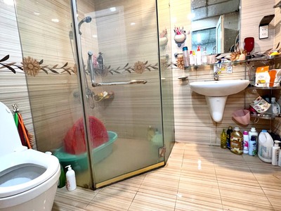 Bán Căn Góc đầu hồi 3 mặt thoáng Cực Đẹp tại Khu tập thể Giảng Võ 3