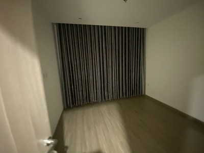  studio có ban công tầng trung view ngoại khu  gốc 1760 - bán 1610 btp   gồm 5 sổ 4