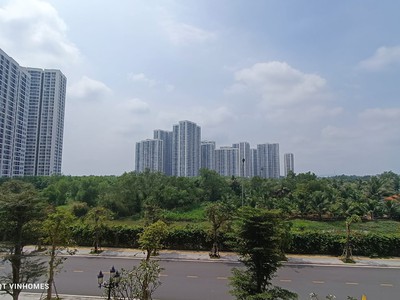  studio có ban công tầng trung view ngoại khu  gốc 1760 - bán 1610 btp   gồm 5 sổ 2