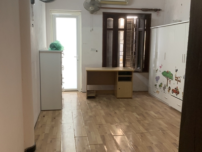 Chính chủ cho thuê nhà nguyên căn hồng mai 0
