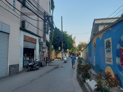 Bán đất    khu phân lô - ngõ thông xuốt - ô tô vào. trần cung, bắc từ liêm, đất 63m2, mt4.7m, giá 4