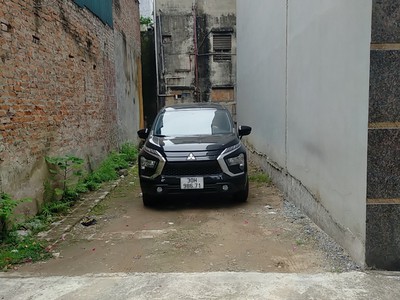 Bán đất ngọc thụy 58m   4,7 tỷ   ô tô tránh, ô tô ngủ trong đất   vài bước ra quốc lộ- tiện ích 0