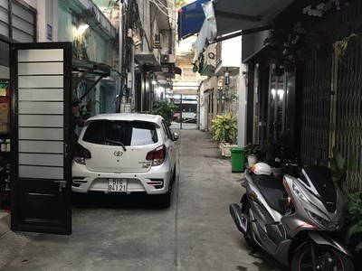 Nhà phố rẻ 6 x 20m trung tâm Q1 Thành Phố Hồ Chí Minh 2