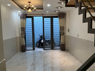 Nhà ngay chợ Bà Chiểu Bình Thạnh, cần nhà chợ tiện ích an ninh,3PN 1