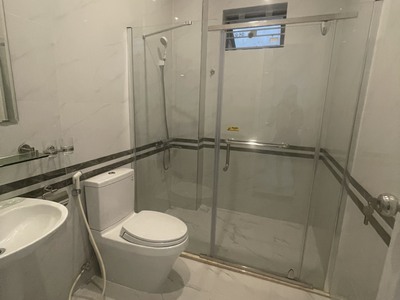 Cho thuê hoặc bán nguyên căn ngõ Điện Biên Phủ cách mặt đường 20m 6