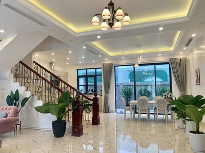 Cho thuê nhà ở- Biệt Thự Vinhomes Hải Phòng full nội thất tiện nghi,35 - 50tr/tháng,3 - 6 phòng ngủ 1