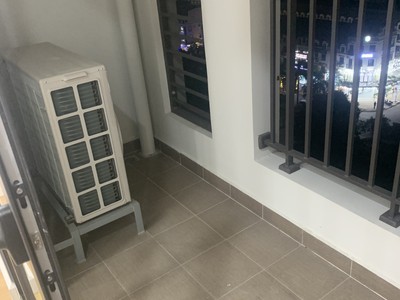 Bán căn 2 phòng ngủ giá tốt ban công ĐB mát mẻ Full nội thất cơ bản LA CASTA - Văn Phú - Hà Đông 0