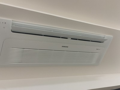 Bán căn 2 phòng ngủ giá tốt ban công ĐB mát mẻ Full nội thất cơ bản LA CASTA - Văn Phú - Hà Đông 4