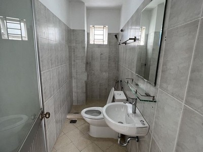 Cho thuê nhà hẻm xe hơi Q10, DTSD 480m2, 8Pn, 6WC, full nội thất, giá 45 triệu/tháng 11