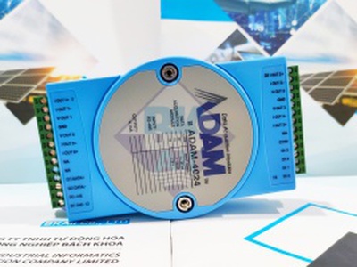 ADAM-4024: 4-ch Analog Output Module with Modbus 0