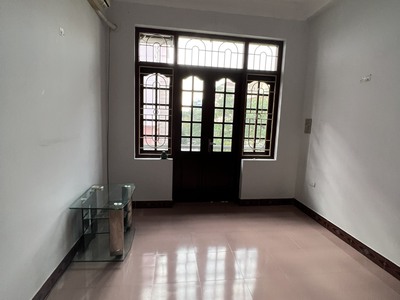 Cho thuê nhà 5 tầng phố Hoàng Sâm phù hợp hộ gia đình ở, trung tâm dạy tiếng, văn phòng 10
