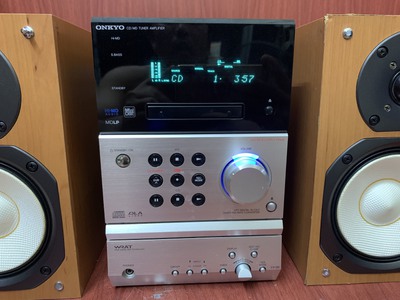 Dàn âm thanh Onkyo đời cao 1
