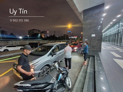 Thuê Xe Tự Lái 4-7Ch Tại Sài Gòn 1