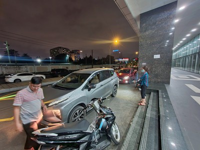 Thuê Xe Tự Lái 4-7Ch Tại Sài Gòn 3