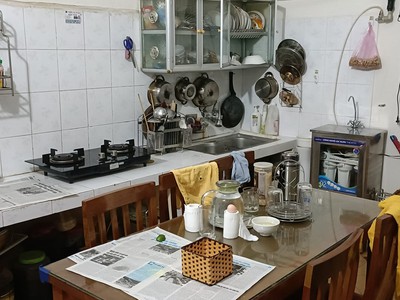 Chính chủ cần tiền bán nhanh căn nhà cấp 4 tại mặt tiền ql6 tk8 thị trấn hát lót - mai sơn. 1