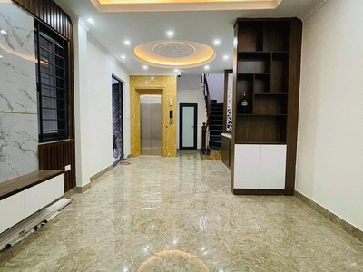Bán nhà 4.2m x 20 đường xe hơi ra vô, cách lê văn khương 500m, cách đặng thúc vịnh 250m 4