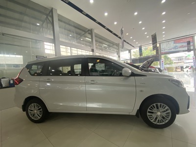 Suzuki ertiga hybrid 2022 Giá Rẻ. Chỉ từ 130 triệu giao xe ngay. Hổ trợ vay cao, Bao Hồ Sơ Nợ Khó 4