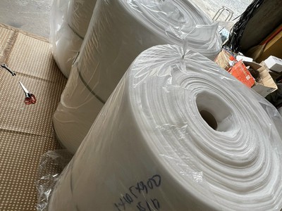 Bán Mút xốp cách nhiệt , màng PE POM lót sàn nhà 3