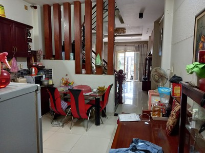 Nhà đẹp đúc 3.5 tấm hẻm 7m đường Đội Cung DT 4.2x12  7.5 tỷ 2