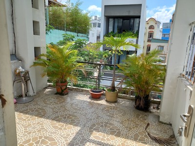 Nhà đẹp đúc 3.5 tấm hẻm 7m đường Đội Cung DT 4.2x12  7.5 tỷ 3