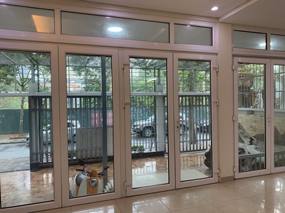 Chính chủ nhờ cho thuê 2 tầng BT KĐT imtracom Trung Văn TDT 260m2 thông sàn có điều hòa, miễn phí xe 1