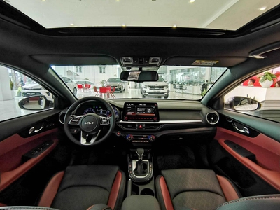 KIA K3 đủ mầu giảm tiền mặt giao ngay trong ngày 4