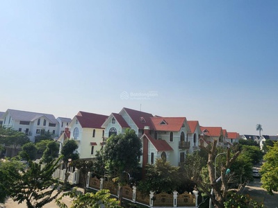 Bt song lập geleximco lê trọng tấn 266m2 thang máy, hồ cá koi, view công viên hơn 19 tỷ 2