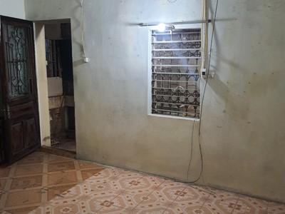 Bán nhà ngõ Văn Hương, Đống Đa. Giá 1.9 tỷ có TL . 0