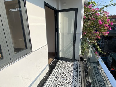 Cho thuê tầng 2 3 4 nhà 2 mặt phố sầm uất, tai 95 phố Phúc Tân, quận Hoàn Kiếm, Hà Nội. 14