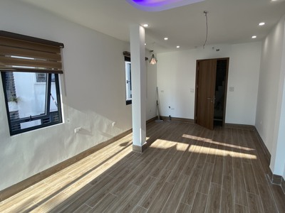 Cho thuê tầng 2 3 4 nhà 2 mặt phố sầm uất, tai 95 phố Phúc Tân, quận Hoàn Kiếm, Hà Nội. 9