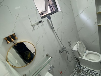 Cho thuê tầng 2 3 4 nhà 2 mặt phố sầm uất, tai 95 phố Phúc Tân, quận Hoàn Kiếm, Hà Nội. 4