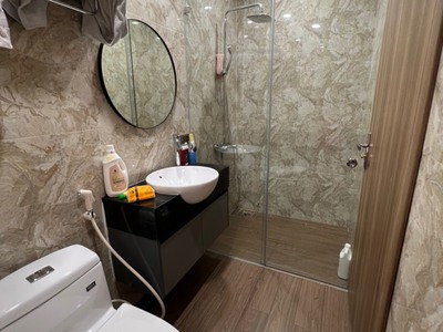 Cho thuê nguyên căn xịn xò Vinhomes Marina 1