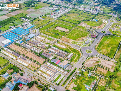 Bán nhà mặt tiền trung tâm TP.Châu Đốc. 3 tầng 5x20 giá 2,2 tỷ 1