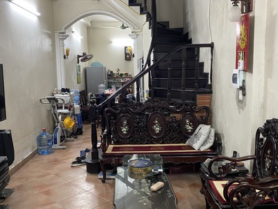 Bán nhà chính chủ 302 phố Vọng 1