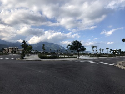 Cần bán lô đất biệt thự view kênh sinh thái lakeside palace chỉ 21 triệu/m2 2