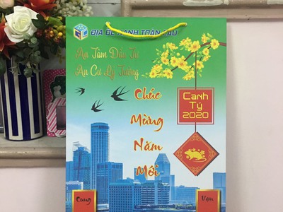 Xưởng sản xuất lịch để bàn, lịch treo tường, lịch bloc tại TPHCM 0